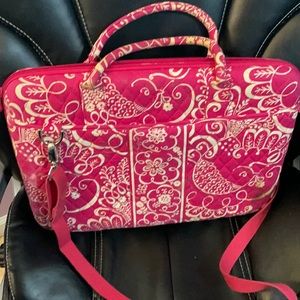 Pink Vera Bradley laptop case in pink